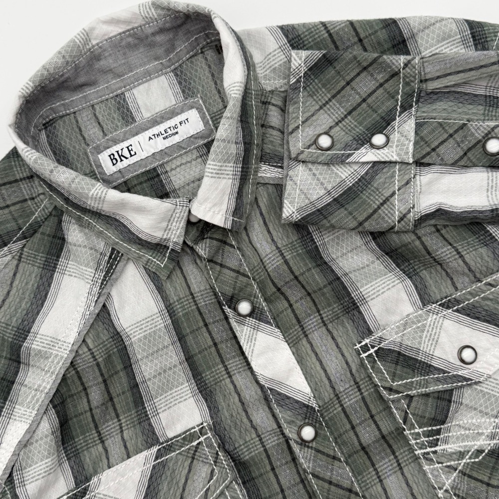 BKE Athletic Fit Mens Medium Green Plaid Western Snap Long Sleeve Shirt 11928FPW